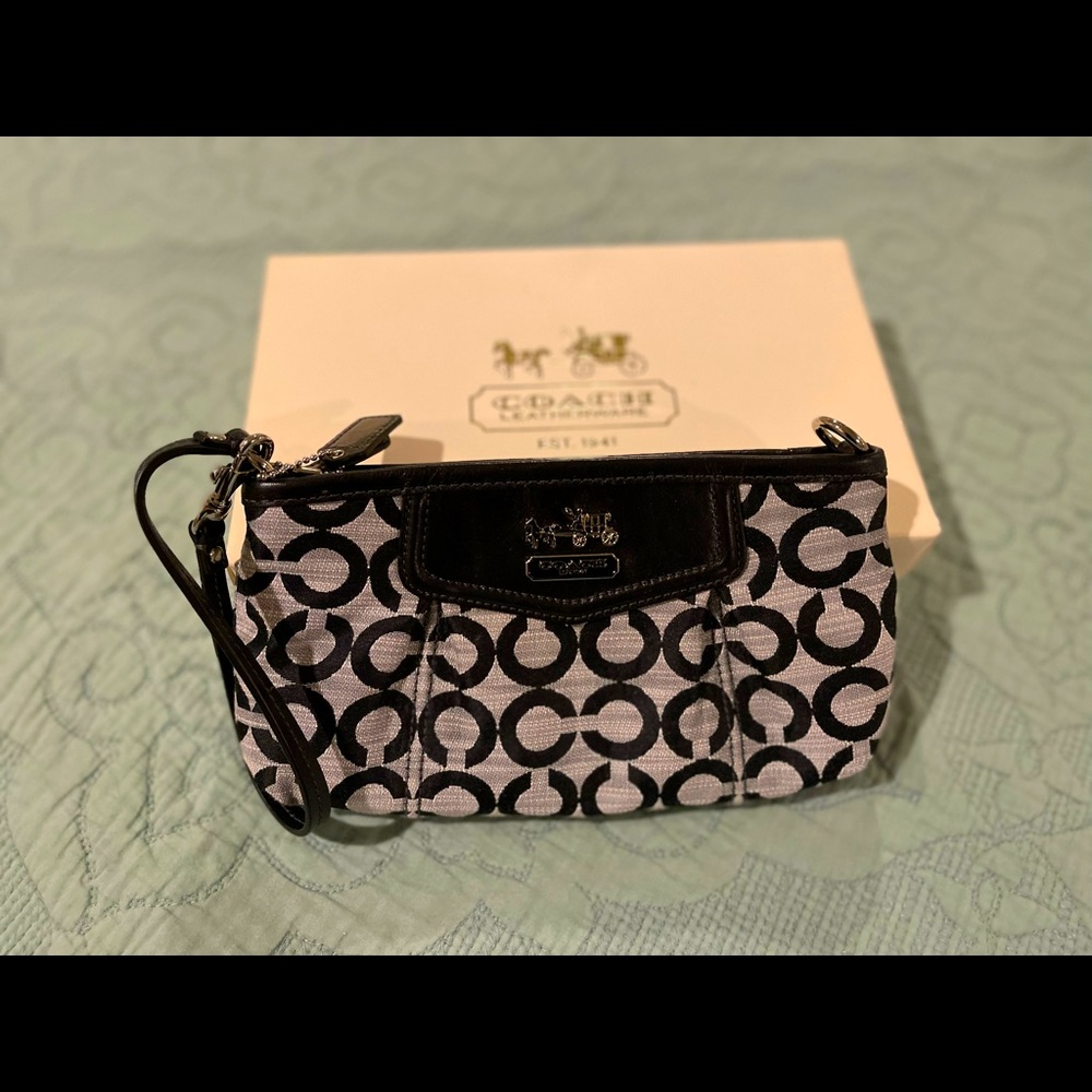 Coach Signature Madison Op Art Large Wristlet
